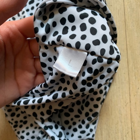 High cut bikini - Picture 2 of 3